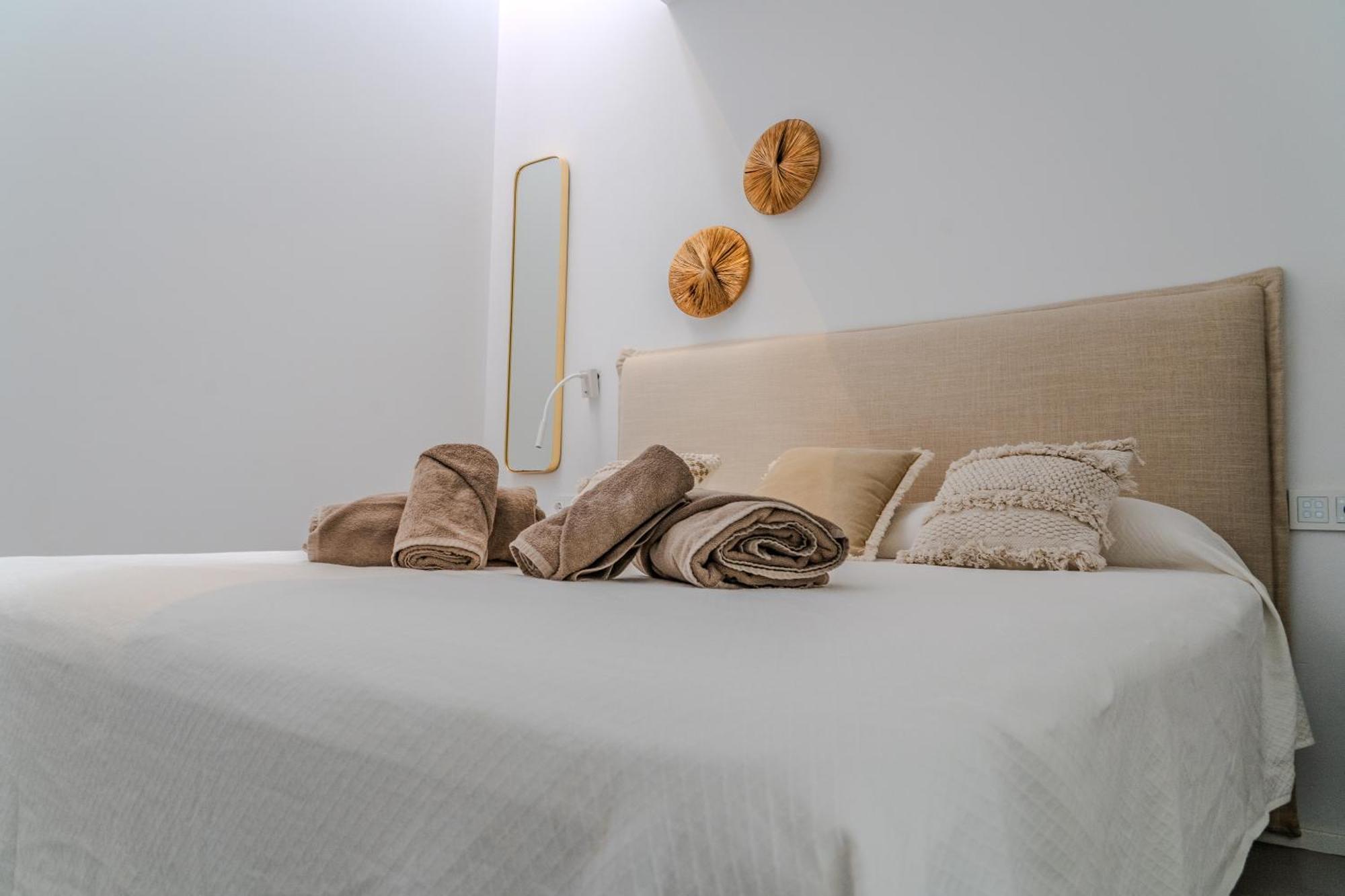 Alma Suite Duplex カレタ・デル・セボ エクステリア 写真