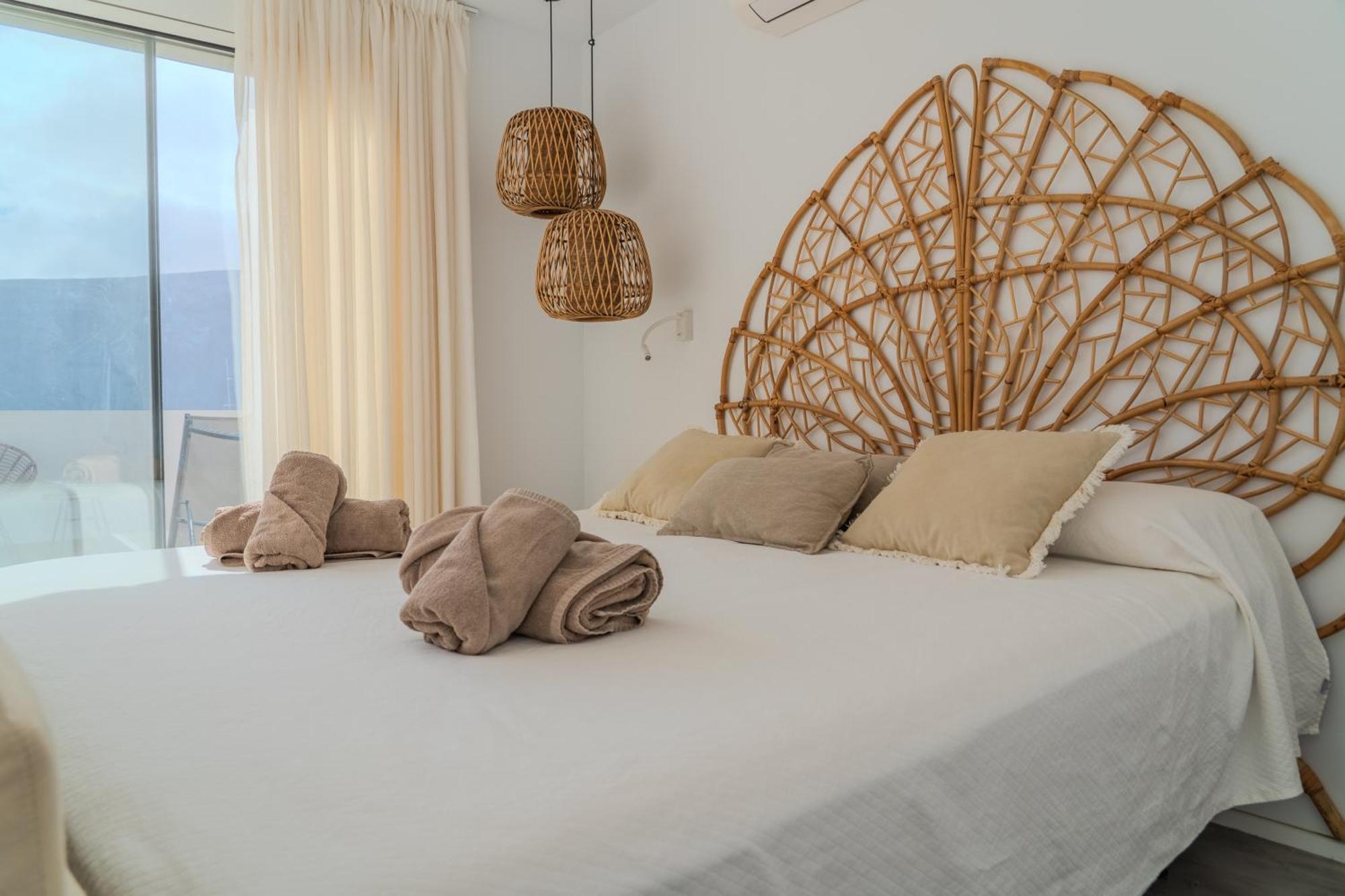 Alma Suite Duplex カレタ・デル・セボ エクステリア 写真